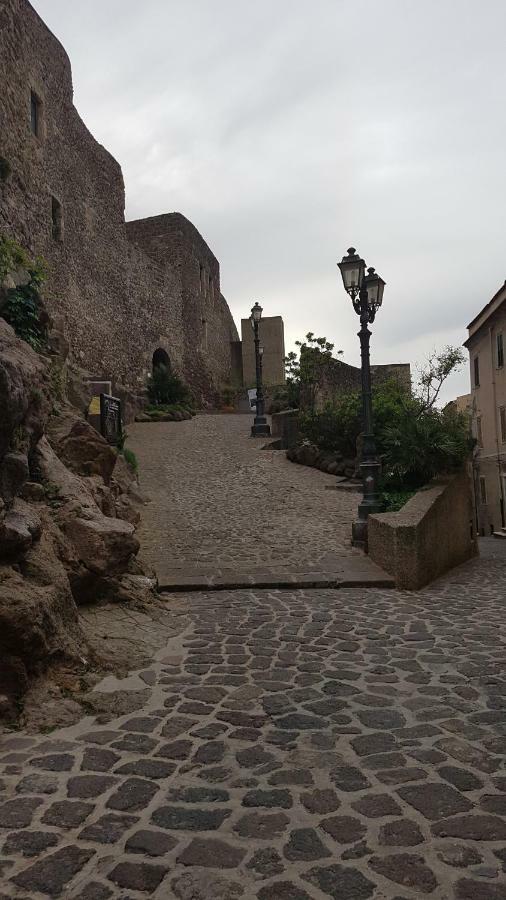 Castelsardo Con Vista Apartment ภายนอก รูปภาพ
