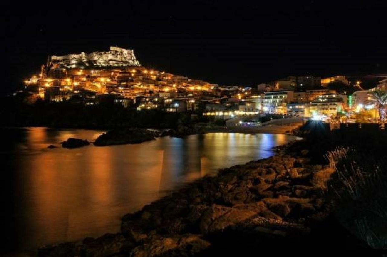 Castelsardo Con Vista Apartment ภายนอก รูปภาพ